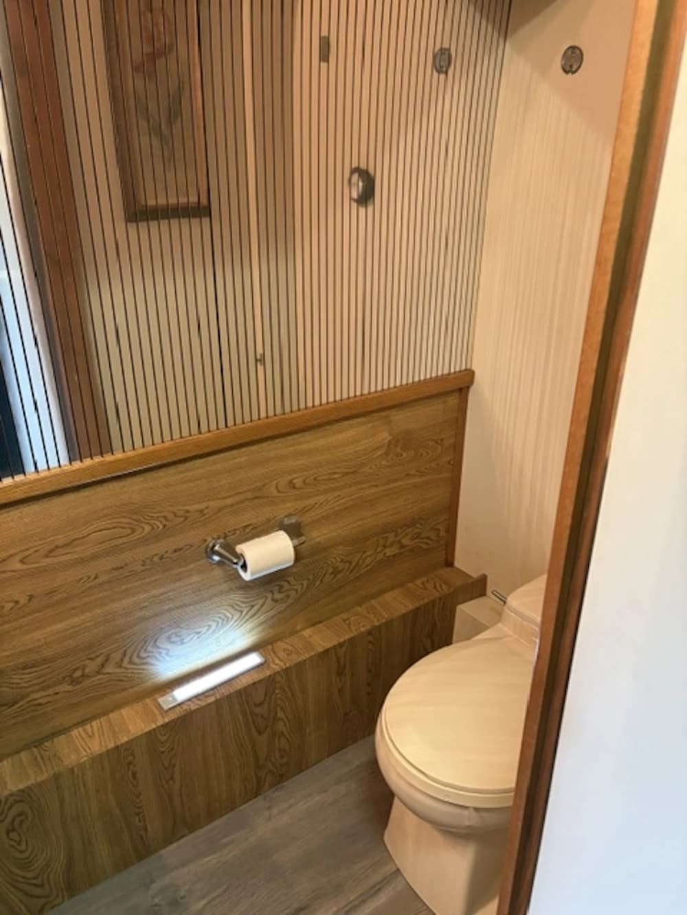 1996 Prevost XL 40 Motorhome - Image 17