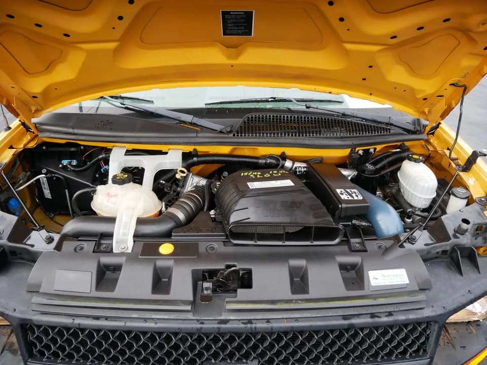 2008 Blue Bird Micro Bird - Image 10