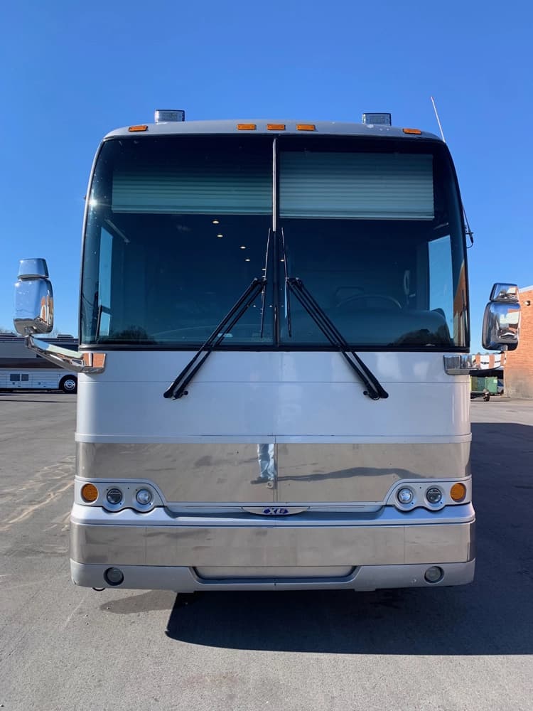 2001 Prevost XLII Coach - Image 8