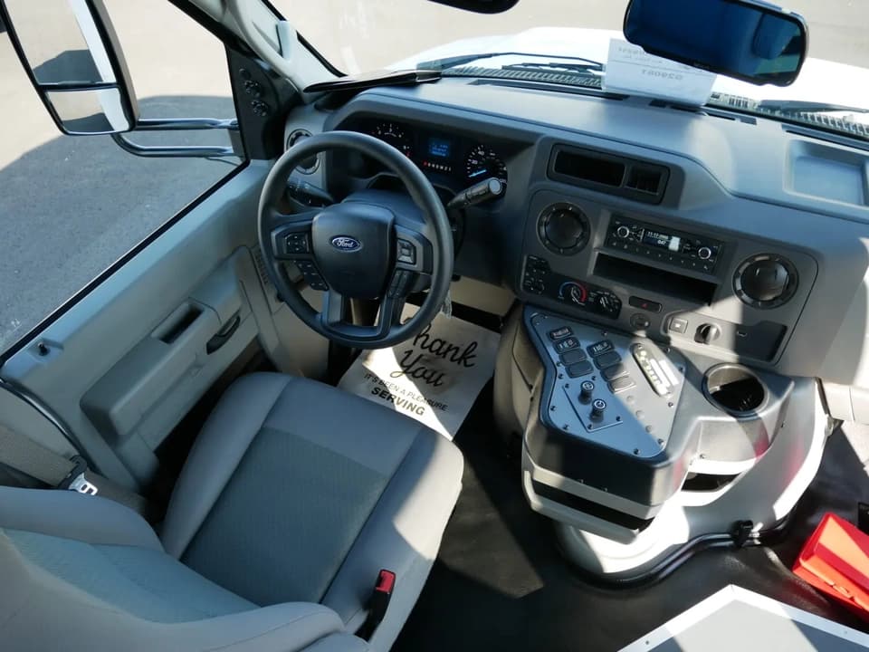 2023 Ford Endera - Image 4