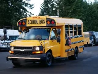 2014 Chevrolet Thomas bus