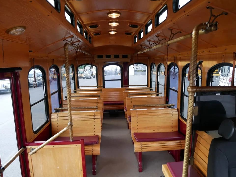 2011 Chevrolet Hometown ADA Trolley - Image 5