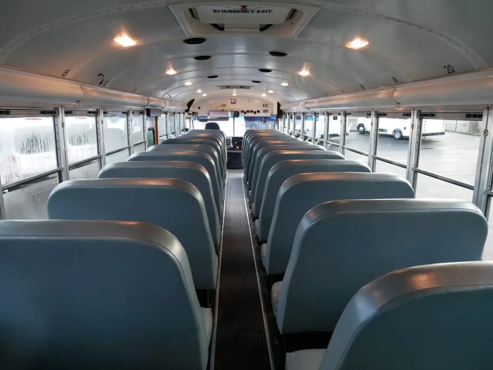 2010 Blue Bird Vision School Bus - Image 7
