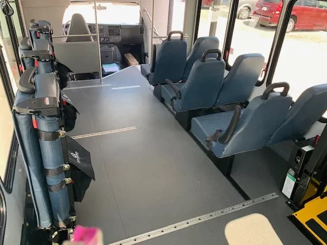 2024 Chevrolet Terra Transit Cutaway - Image 11