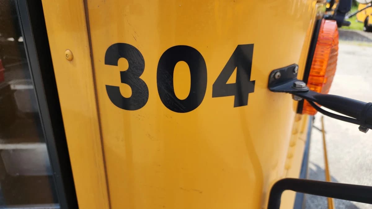 2013 Blue Bird All American 71P FE - Image 22