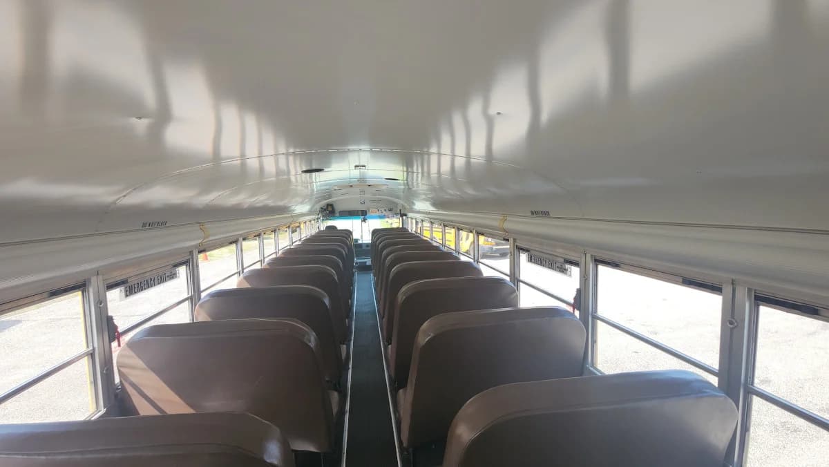 2013 Blue Bird All American 71P FE - Image 10