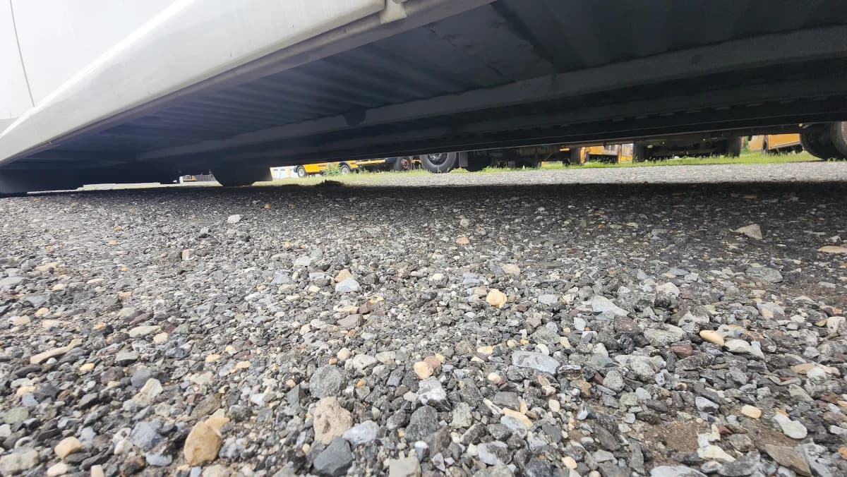 2011 MCI J4500 NEW ENGINE - Image 26