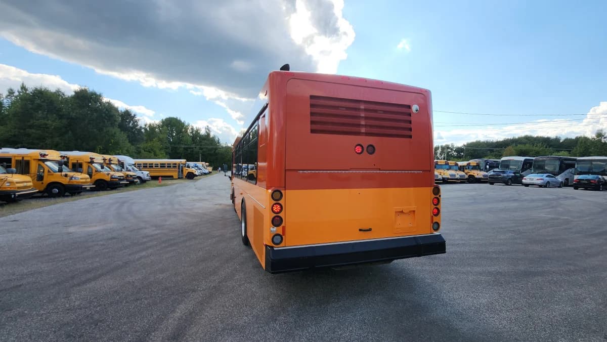 2005 GILLIG Low Floor 28 FT Transit - Image 25