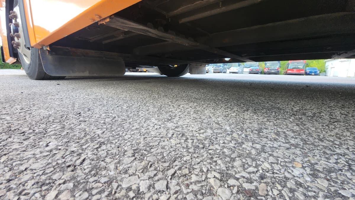 2005 GILLIG Low Floor 28 FT Transit - Image 27