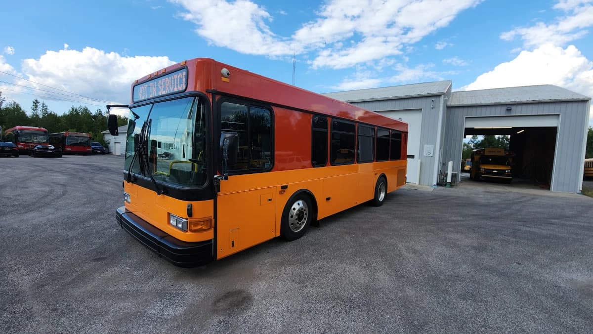 2005 GILLIG Low Floor Transit bus