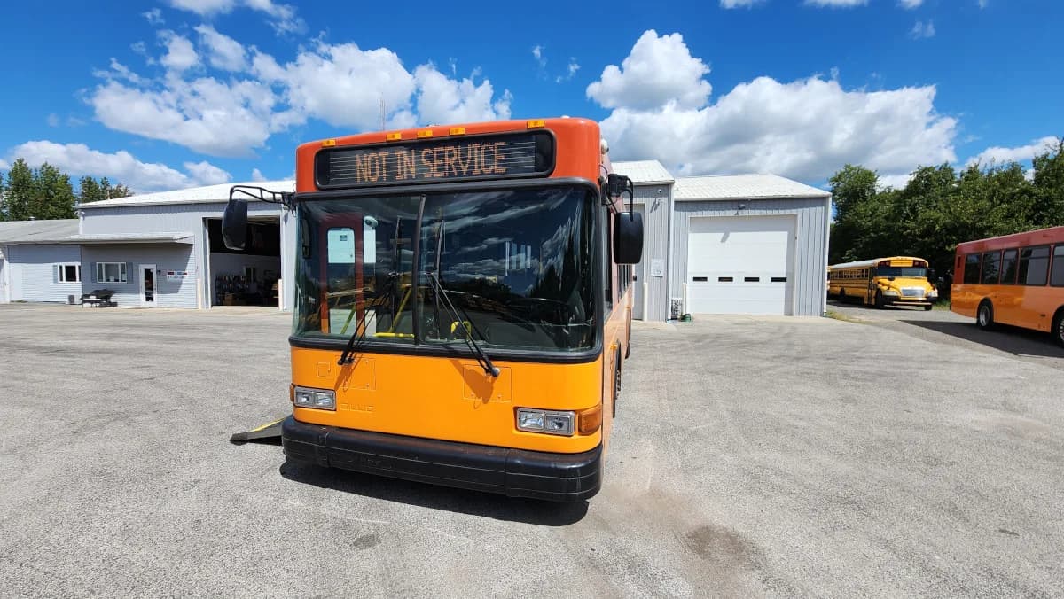 2007 Gillig Low Floor 28FT Transit - Image 21