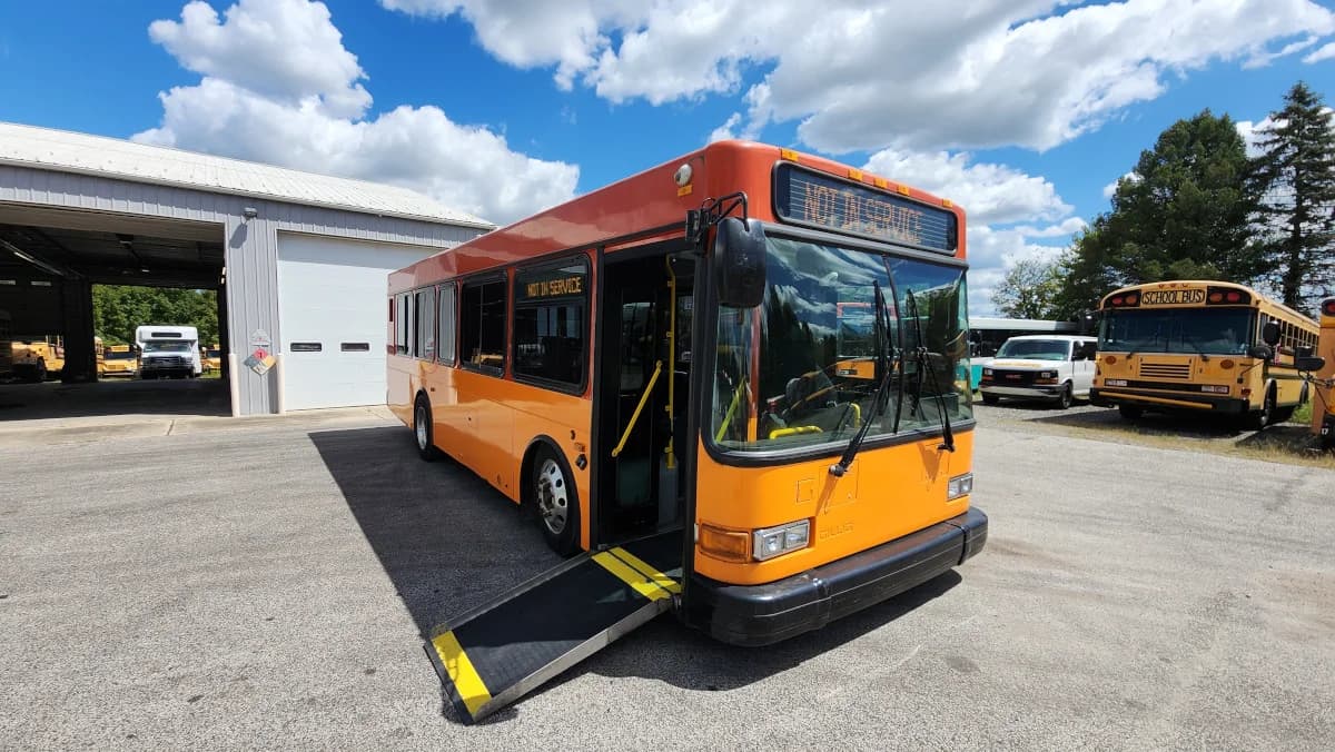 2007 Gillig Low Floor 28FT Transit - Image 23