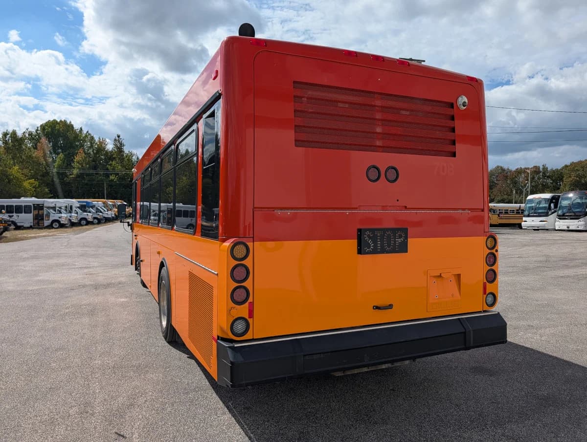 2005 Gillig Low Floor 28 FT Transit - Image 24