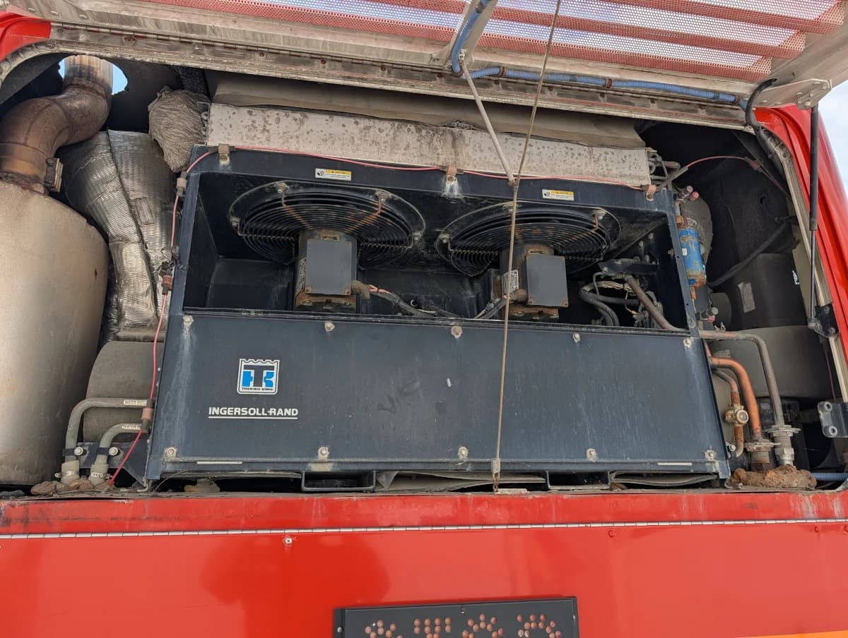 2005 Gillig Low Floor 28 FT Transit - Image 31