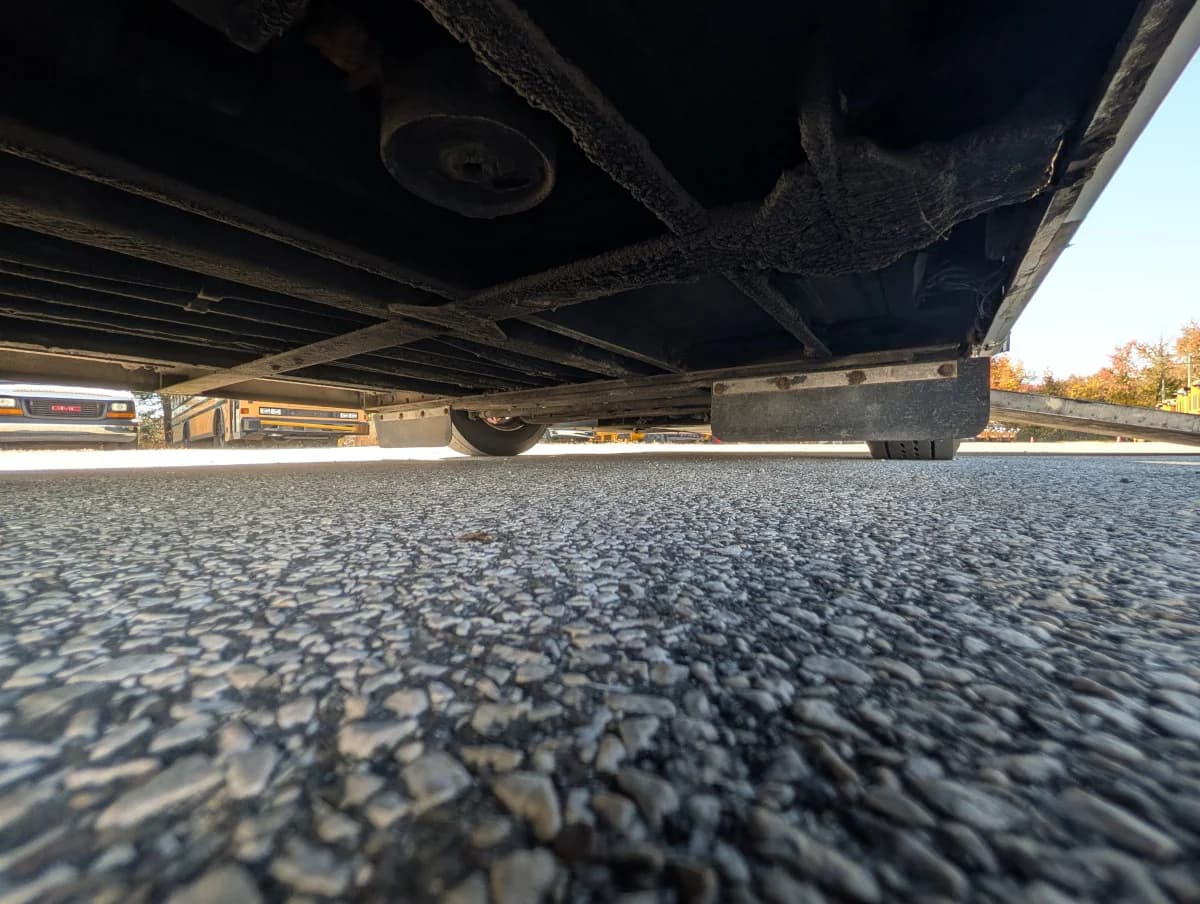 2007 Gillig Low Floor 28 FT Transit - Image 20