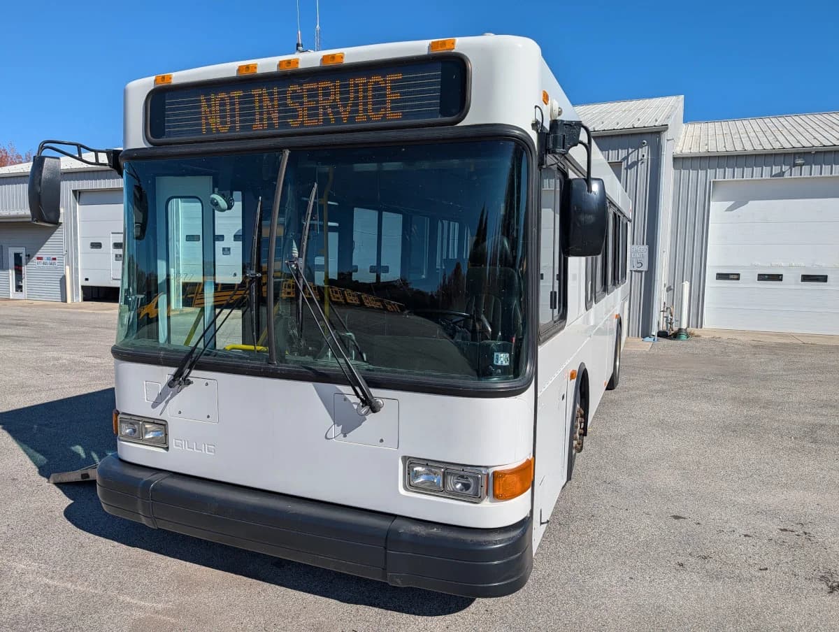 2007 Gillig Low Floor 28 FT Transit - Image 22