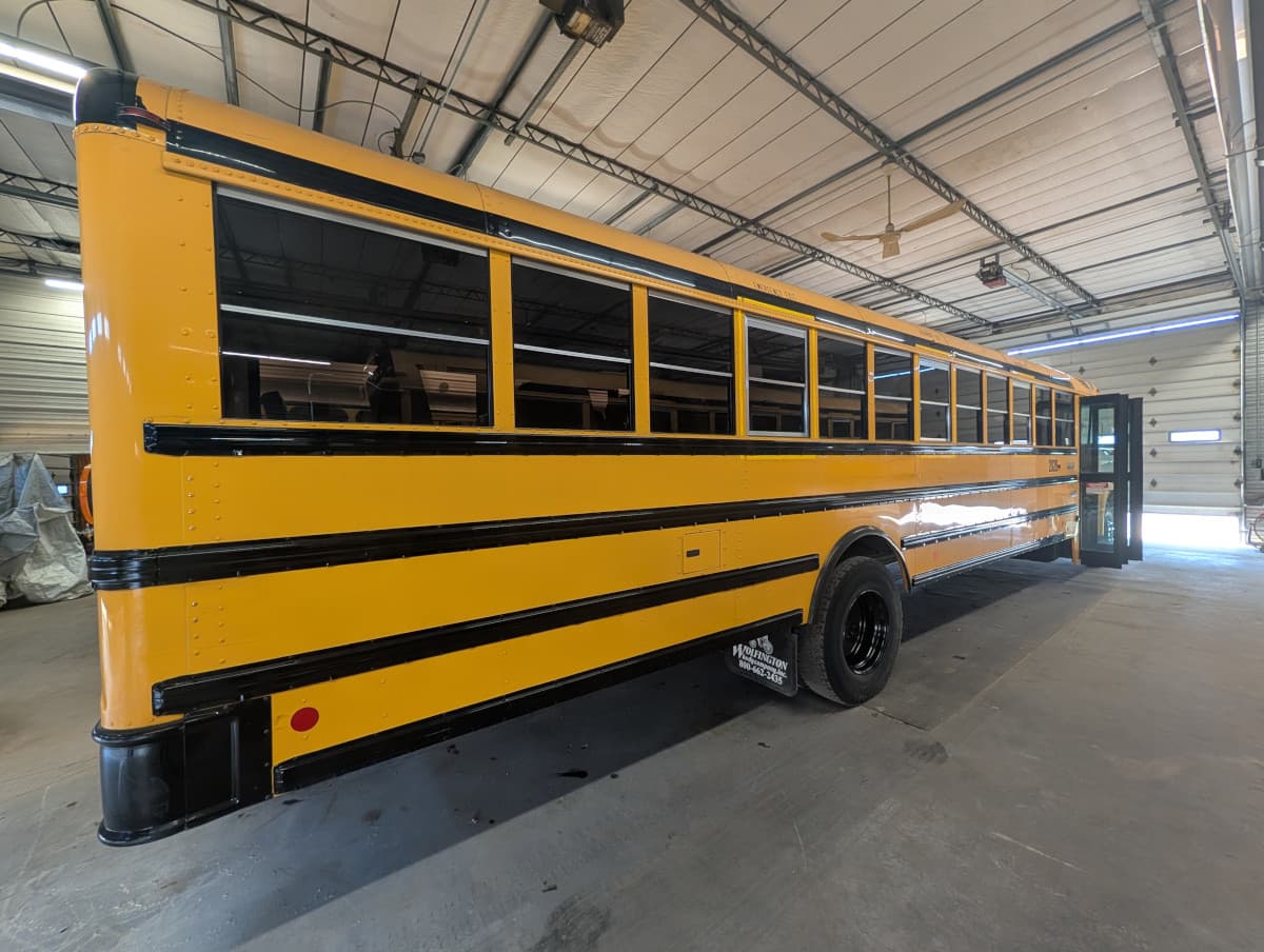 2020 International CE 72P - Image 18