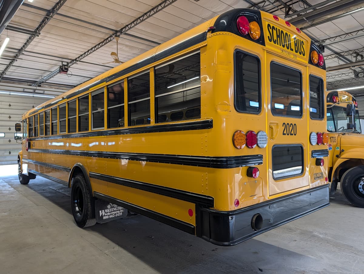 2020 International CE 72P - Image 3