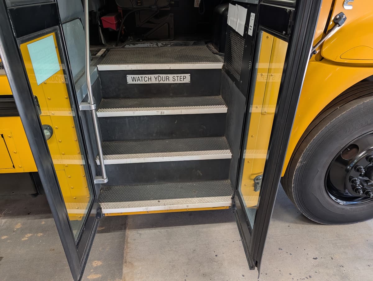 2020 International CE 72P - Image 7