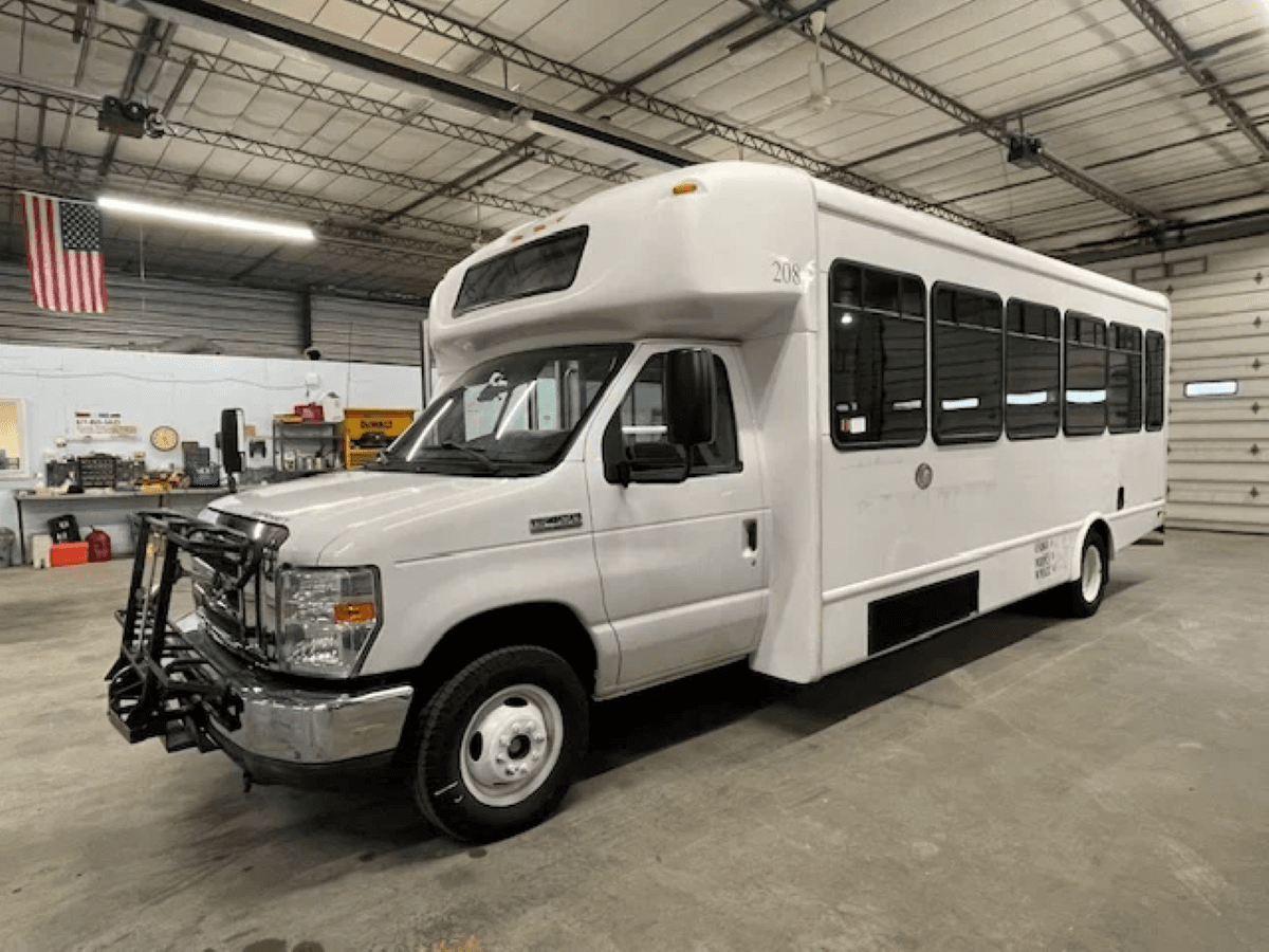The Smart Case for Employee Shuttle Buses. Benefits You Can’t Ignore