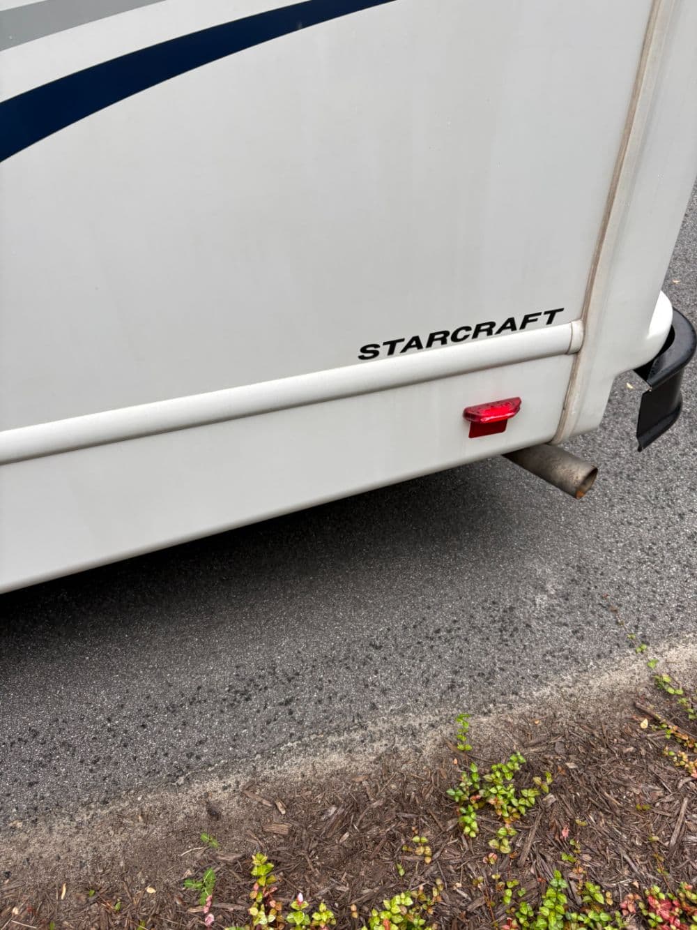 2020 Ford E450 - Thumbnail 10 2020 Ford E450 - Thumbnail 10