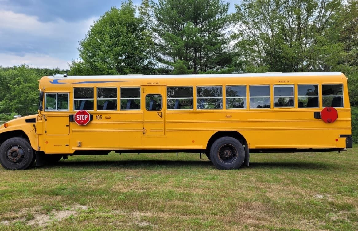 2018 Blue Bird Vision School Bus - Thumbnail 2 2018 Blue Bird Vision School Bus - Thumbnail 2