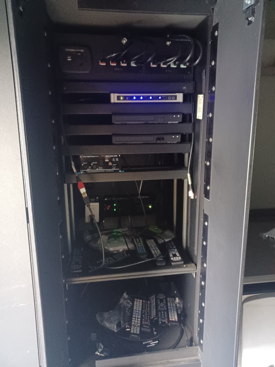 2016 Ford Econoline Cutaway Mini Bus - Thumbnail 15 2016 Ford Econoline Cutaway Mini Bus - Thumbnail 15