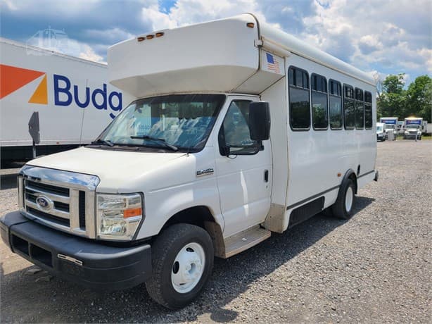 2014 Ford E450 Shuttle Bus - Thumbnail 1 2014 Ford E450 Shuttle Bus - Thumbnail 1