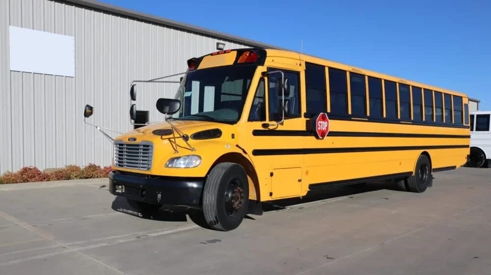 2020 Freightliner Thomas Saf-T-Liner C2 - Thumbnail 2 2020 Freightliner Thomas Saf-T-Liner C2 - Thumbnail 2