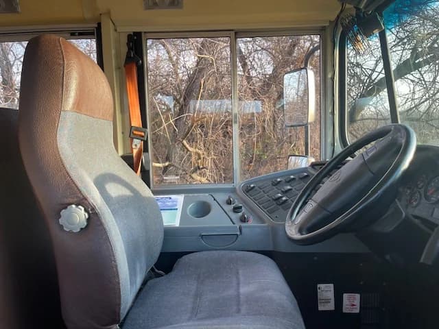 2012 International CE NJ Spec School Bus - Thumbnail 3 2012 International CE NJ Spec School Bus - Thumbnail 3