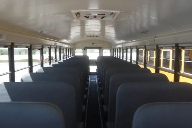 2020 International IC CE School Bus - Thumbnail 4 2020 International IC CE School Bus - Thumbnail 4