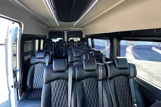 2024 RAM Promaster 2500 Van - Thumbnail 2 2024 RAM Promaster 2500 Van - Thumbnail 2