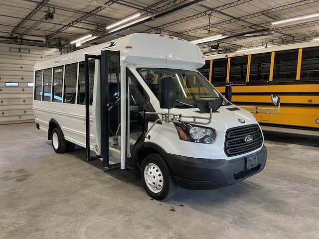 2019 Ford Transit bus 2019 Ford Transit bus