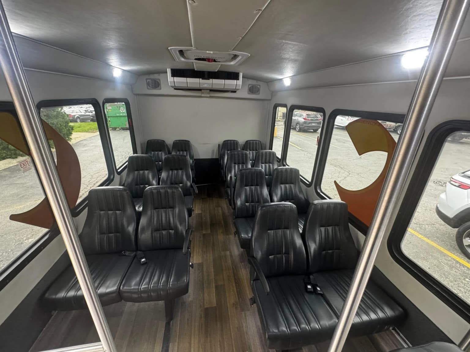 2023 Ford E450 bus 2023 Ford E450 bus