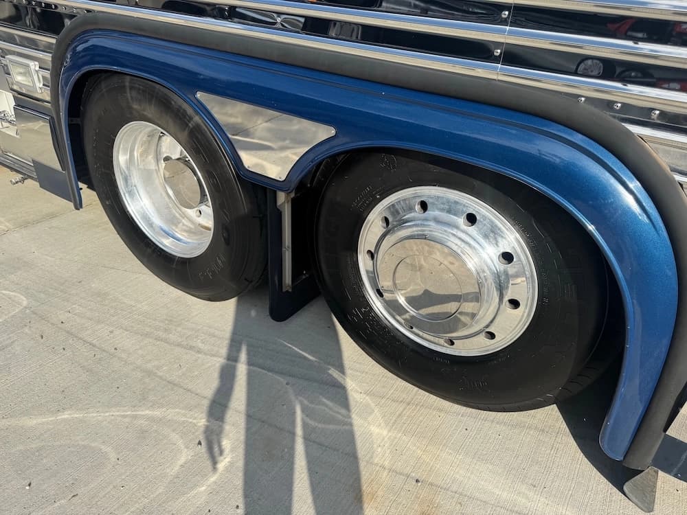 1997 Prevost Vogue XL Motorhome - Thumbnail 38 1997 Prevost Vogue XL Motorhome - Thumbnail 38