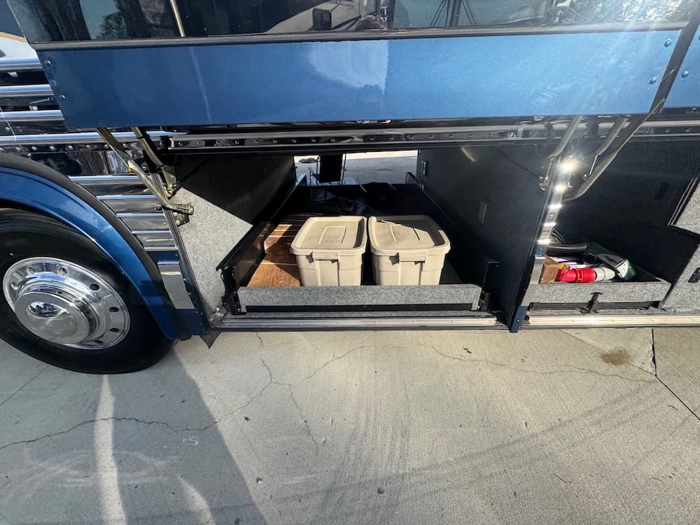 1997 Prevost Vogue XL Motorhome - Thumbnail 45 1997 Prevost Vogue XL Motorhome - Thumbnail 45