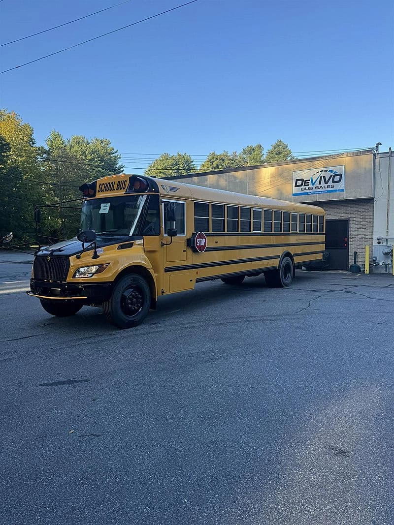 2026 Cummins 6.7 liter Cutaway - Thumbnail 3 2026 Cummins 6.7 liter Cutaway - Thumbnail 3