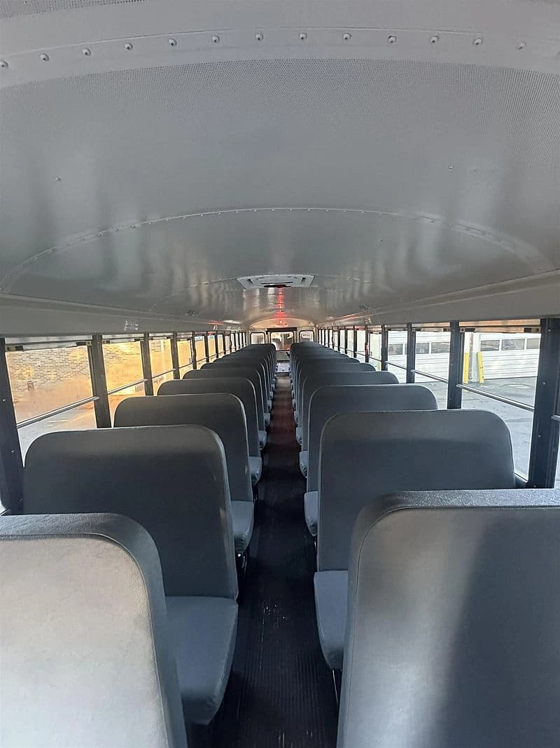 2026 Cummins 6.7 liter Cutaway - Thumbnail 5 2026 Cummins 6.7 liter Cutaway - Thumbnail 5