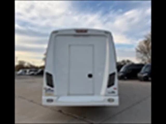 2017 Freightliner M2 - Thumbnail 4 2017 Freightliner M2 - Thumbnail 4