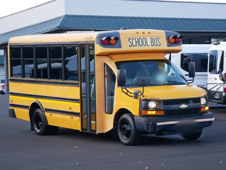 2014 Collins Super Bantam bus 2014 Collins Super Bantam bus