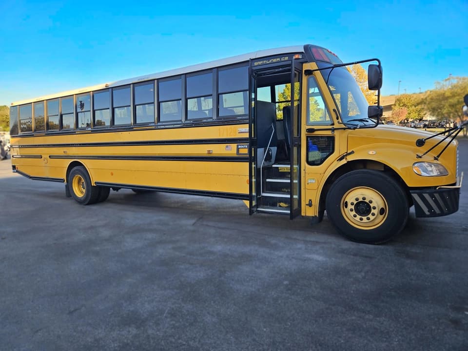 2017 Thomas C2 bus 2017 Thomas C2 bus