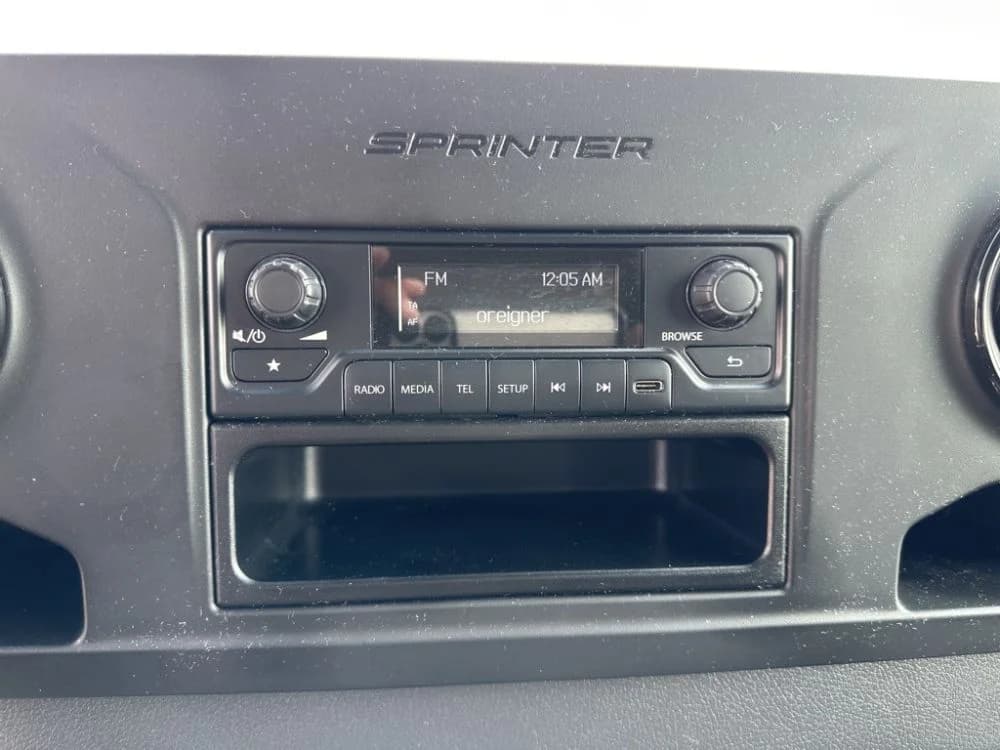 2022 Mercedes Sprinter 3500 - Thumbnail 8 2022 Mercedes Sprinter 3500 - Thumbnail 8