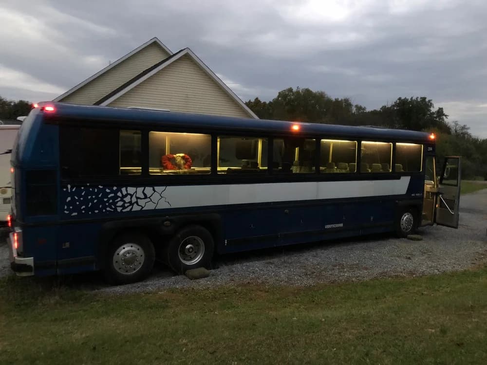 1989 MCI 102-C3 - Thumbnail 10 1989 MCI 102-C3 - Thumbnail 10