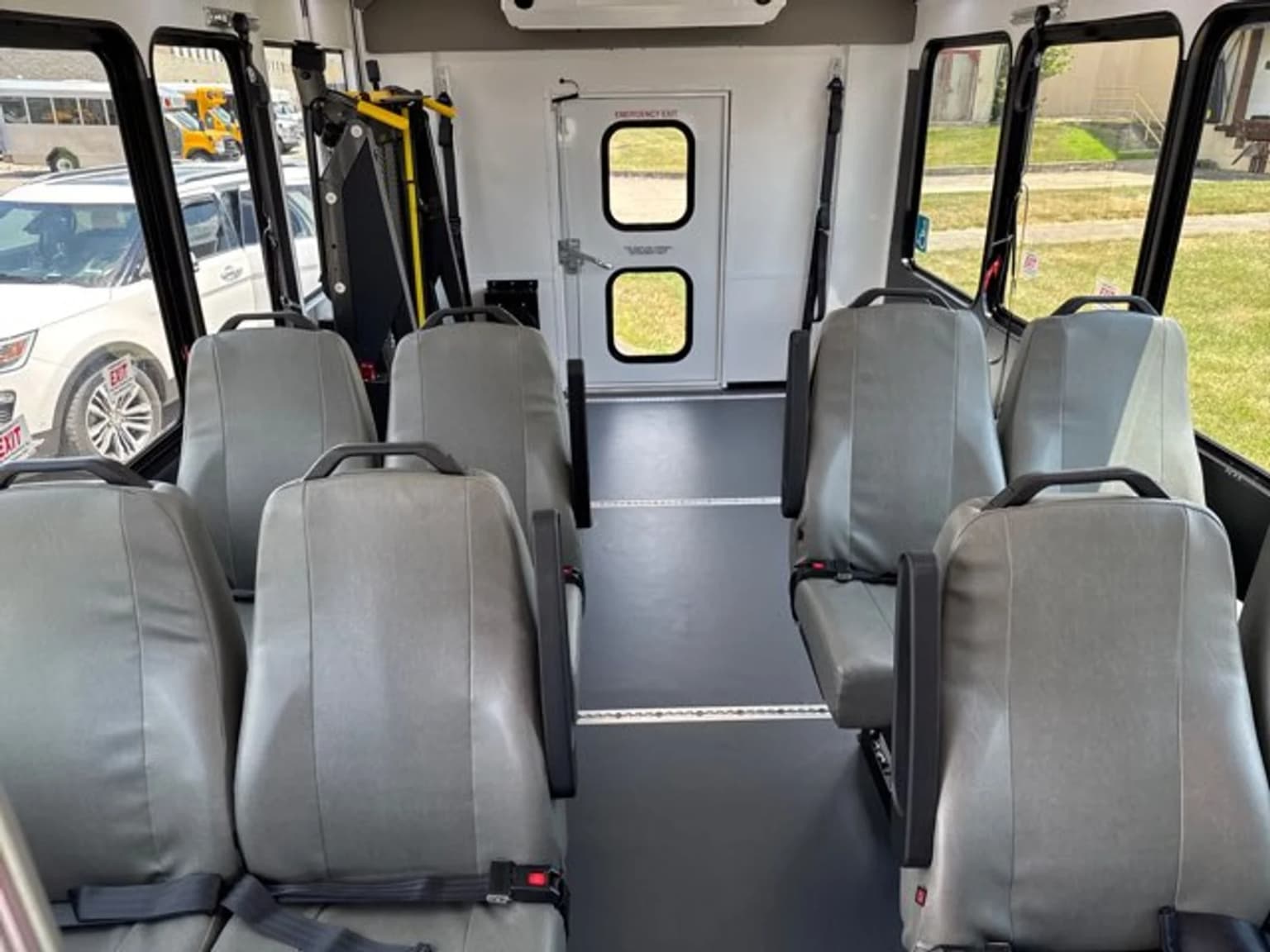 2025 Ford E350 Endera Shuttle - Thumbnail 7 2025 Ford E350 Endera Shuttle - Thumbnail 7