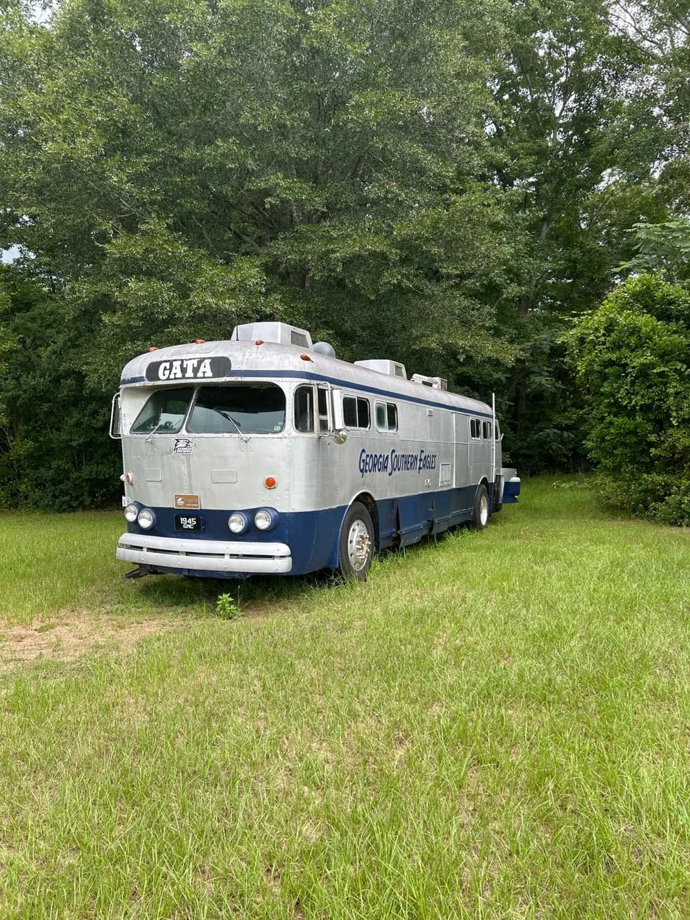 1945 GMC Coach bus 1945 GMC Coach bus