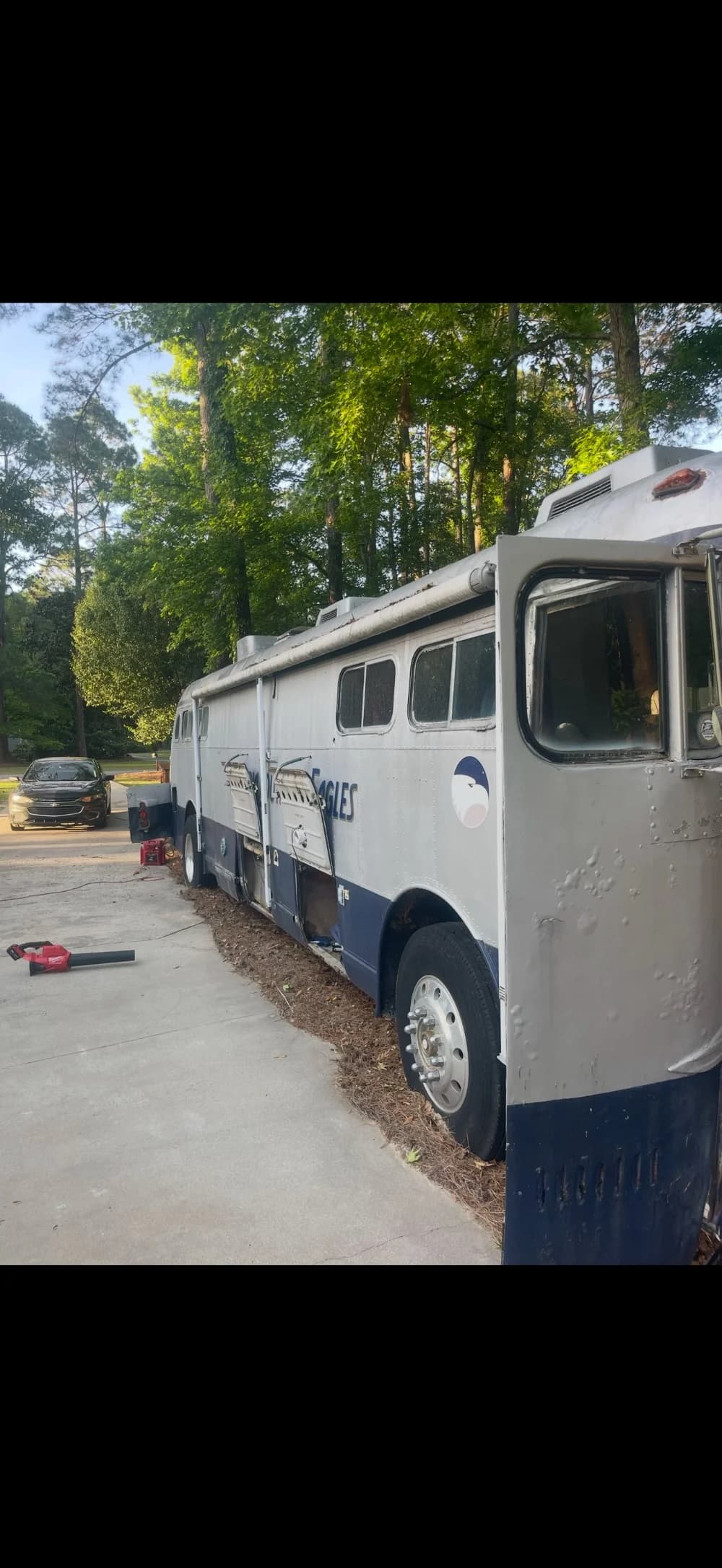 1945 GMC Coach - Thumbnail 3 1945 GMC Coach - Thumbnail 3