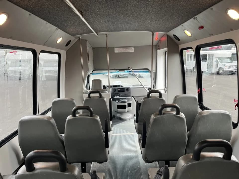 2012 Ford Elkhart Coach - Thumbnail 8 2012 Ford Elkhart Coach - Thumbnail 8