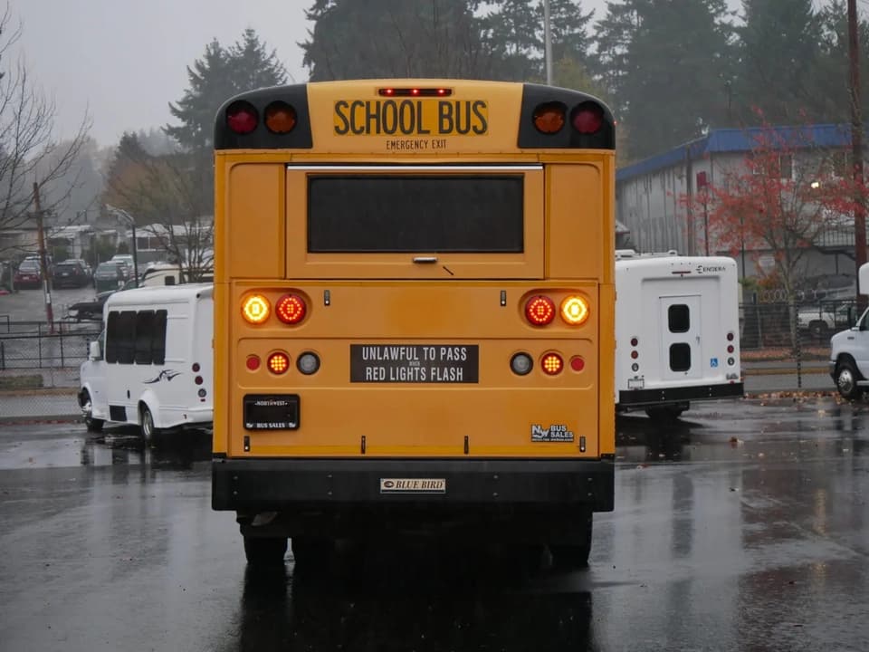 2012 Blue Bird All American - Thumbnail 11 2012 Blue Bird All American - Thumbnail 11