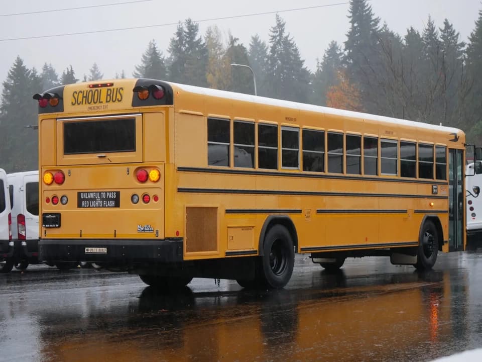 2012 Blue Bird All American - Thumbnail 3 2012 Blue Bird All American - Thumbnail 3