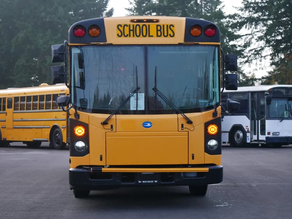 2012 Blue Bird All American - Thumbnail 12 2012 Blue Bird All American - Thumbnail 12